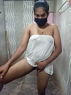 Snapshot of Shani_Izu chatting on 05-30-26, 06:42 Shani Izu online show from 05-30-26, 06:42