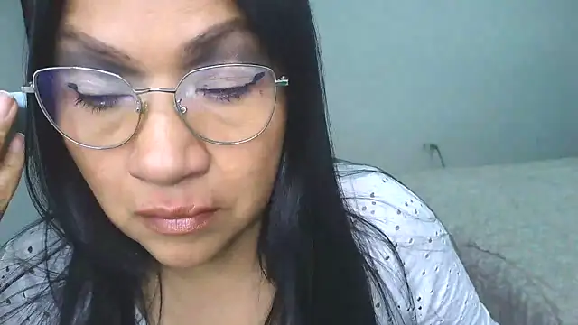 LissafeetHott online show from 12-19-25, 11:07