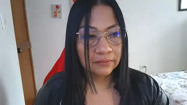 Snapshot of LissafeetHott chatting on 05-10-26, 04:53 LissafeetHott online show from 05-10-26, 04:53