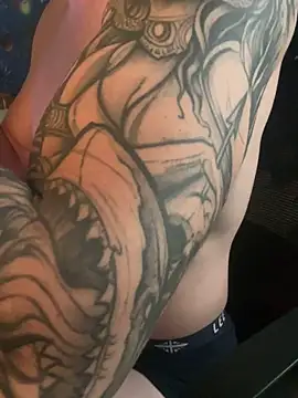 fronkie9384 online show from 12-01-25, 10:16