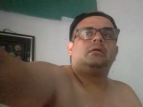 Snapshot of Katracho6969 chatting on 05-03-26, 04:54 Katracho6969 online show from 05-03-26, 04:54