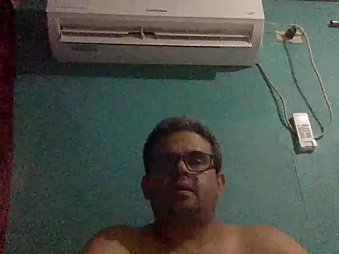 Katracho6969 online show from 09-28-25, 03:24