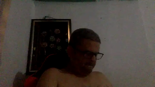Snapshot of Katracho6969 chatting on 05-23-26, 12:31 Katracho6969 online show from 05-23-26, 12:31