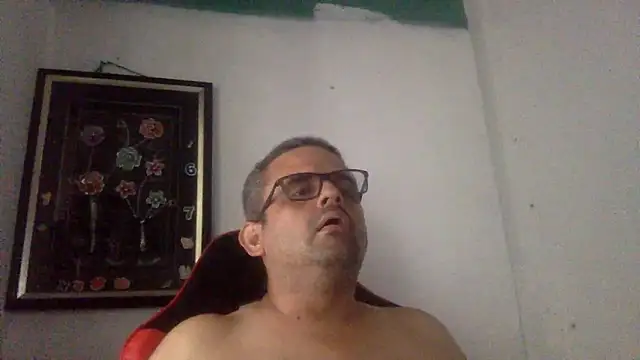 Snapshot of Katracho6969 chatting on 05-25-26, 07:34 Katracho6969 online show from 05-25-26, 07:34