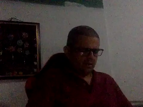 Snapshot of Katracho6969 chatting on 05-08-26, 12:58 Katracho6969 online show from 05-08-26, 12:58