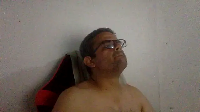 Snapshot of Katracho6969 chatting on 06-22-26, 12:16 Katracho6969 online show from 06-22-26, 12:16