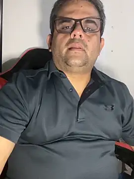 Katracho6969 online show from 02-12-26, 04:12