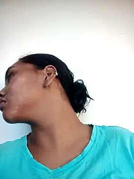 Lucy-Ferr online show from 12-04-25, 01:54