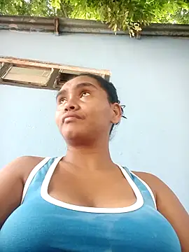 Lucy-Ferr online show from 10-19-25, 04:21