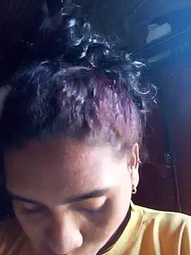 Lucy-Ferr online show from 12-22-25, 03:01