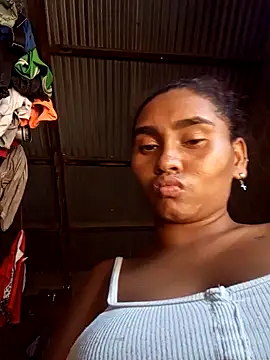 Lucy-Ferr online show from 12-19-25, 07:16