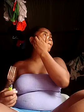 Lucy-Ferr online show from 10-10-25, 07:25