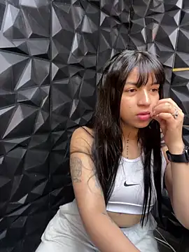 lil charme online show from 09-14-25, 02:06