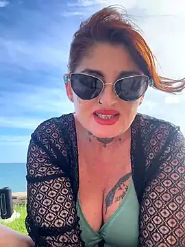 Snapshot of IrishmilfAnna chatting on 09-24-25, 02:56 IrishmilfAnna online show from 09-24-25, 02:56