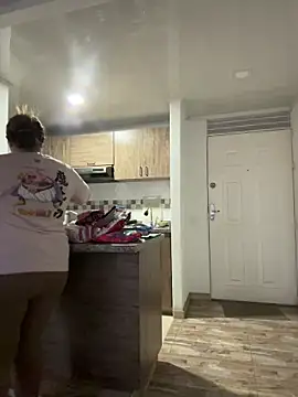 Snapshot of PortuPAWG chatting on 02-24-26, 10:43 PortuPAWG online show from 02-24-26, 10:43