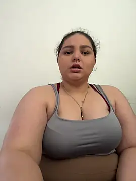 Snapshot of PortuPAWG chatting on 02-17-26, 10:18 PortuPAWG online show from 02-17-26, 10:18