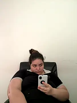 PortuPAWG online show from 12-22-25, 10:10