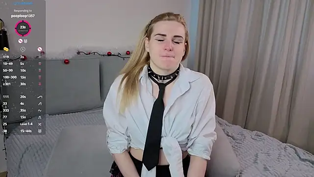 HelenMartines online show from 01-08-26, 09:48