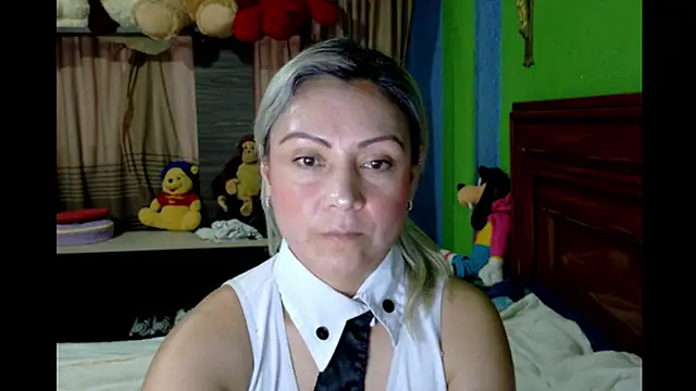  Charlize theron  online show from 02-22-26, 11:12