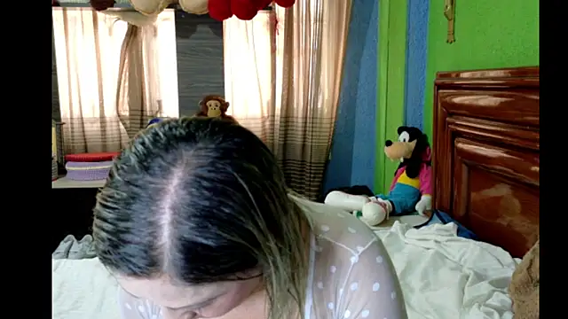  Charlize theron  online show from 03-16-26, 08:00