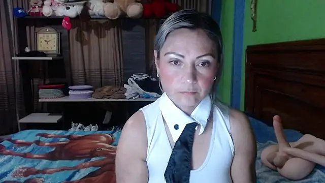 Snapshot of _Charlize_theron_ chatting on 10-16-25, 11:46 Charlize theron online show from 10-16-25, 11:46
