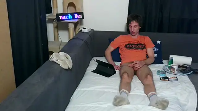 Snapshot of cum2camboys chatting on 04-05-26, 06:25 cum2camboys online show from 04-05-26, 06:25