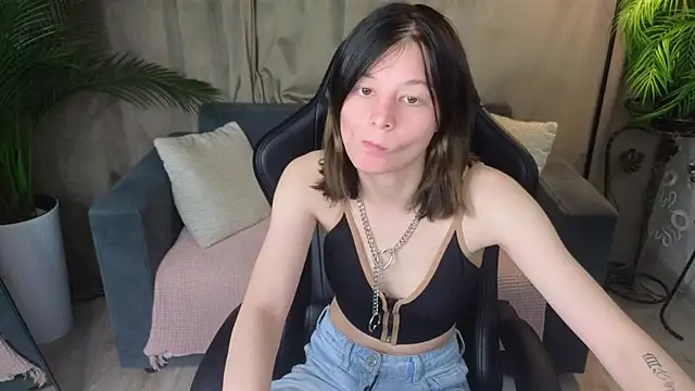 EllinEverly online show from 05-26-26, 09:57
