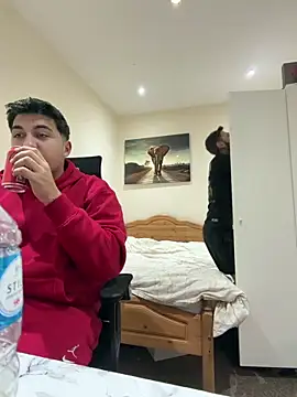 mixedcouplee69 online show from 12-17-25, 09:42