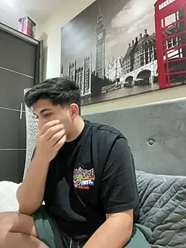 Snapshot of mixedcouplee69 chatting on 02-24-26, 09:48 mixedcouplee69 online show from 02-24-26, 09:48