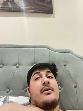 Snapshot of mixedcouplee69 chatting on 02-01-26, 01:48 mixedcouplee69 online show from 02-01-26, 01:48