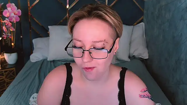 AlexandraGreen online show from 04-03-26, 09:32