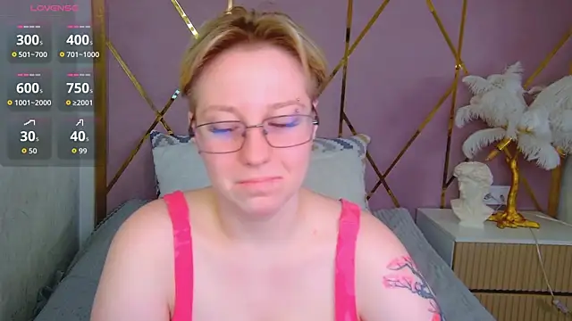 AlexandraGreen online show from 04-11-26, 09:18