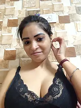 Snapshot of QUEEN-ADITI chatting on 09-24-25, 02:29 QUEEN-ADITI online show from 09-24-25, 02:29