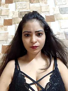 Snapshot of QUEEN-ADITI chatting on 09-30-25, 02:01 QUEEN-ADITI online show from 09-30-25, 02:01