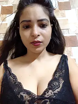 Snapshot of QUEEN-ADITI chatting on 10-01-25, 03:16 QUEEN-ADITI online show from 10-01-25, 03:16