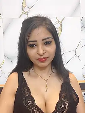 Snapshot of QUEEN-ADITI chatting on 02-19-26, 04:48 QUEEN-ADITI online show from 02-19-26, 04:48