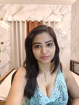 Snapshot of QUEEN-ADITI chatting on 02-28-26, 06:29 QUEEN-ADITI online show from 02-28-26, 06:29