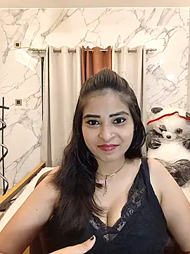 QUEEN-ADITI online show from 03-29-26, 05:47