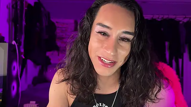 xoFrankie online show from 11-27-25, 04:02