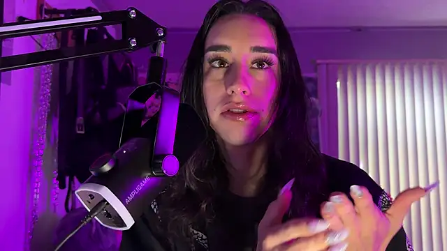 xoFrankie online show from 04-12-26, 07:28