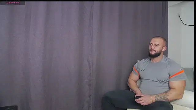 RickyMiami1 online show from 11-16-25, 06:01