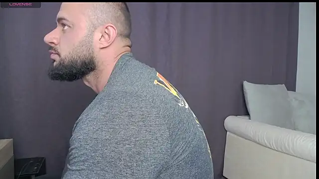 Snapshot of RickyMiami1 chatting on 09-30-25, 05:08 RickyMiami1 online show from 09-30-25, 05:08