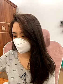 Mochi21 online show from 11-15-25, 03:10