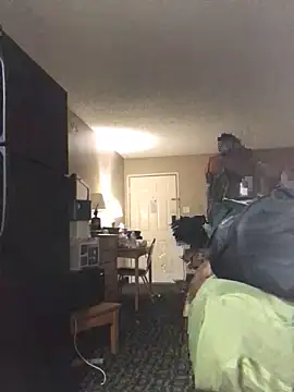 CinnaCakesss online show from 02-13-26, 12:21