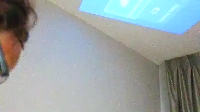 Snapshot of CinnaCakesss chatting on 10-12-25, 12:12 CinnaCakesss online show from 10-12-25, 12:12