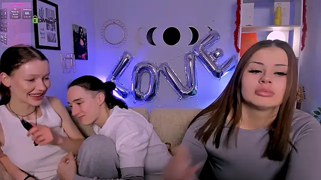 khloebeauty online show from 02-06-26, 08:27