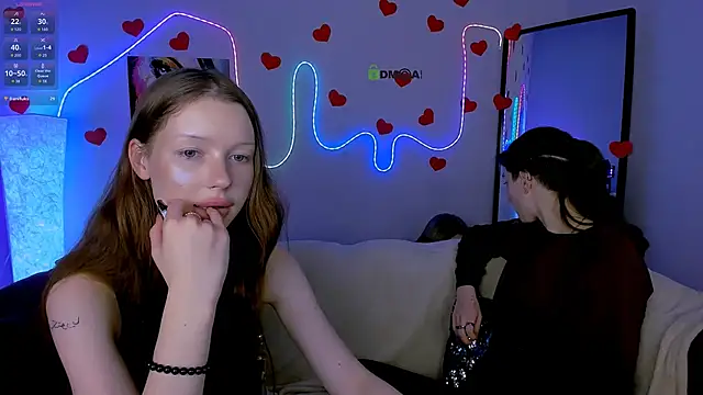 khloebeauty online show from 02-25-26, 09:03