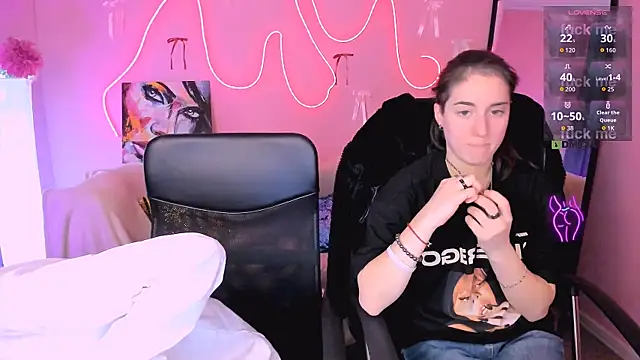 khloebeauty online show from 04-14-26, 07:08