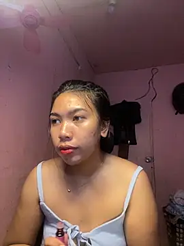 Snapshot of aniya_04 chatting on 10-14-25, 01:50 aniya 04 online show from 10-14-25, 01:50