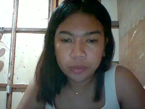 Snapshot of aniya_04 chatting on 09-12-25, 10:09 aniya 04 online show from 09-12-25, 10:09